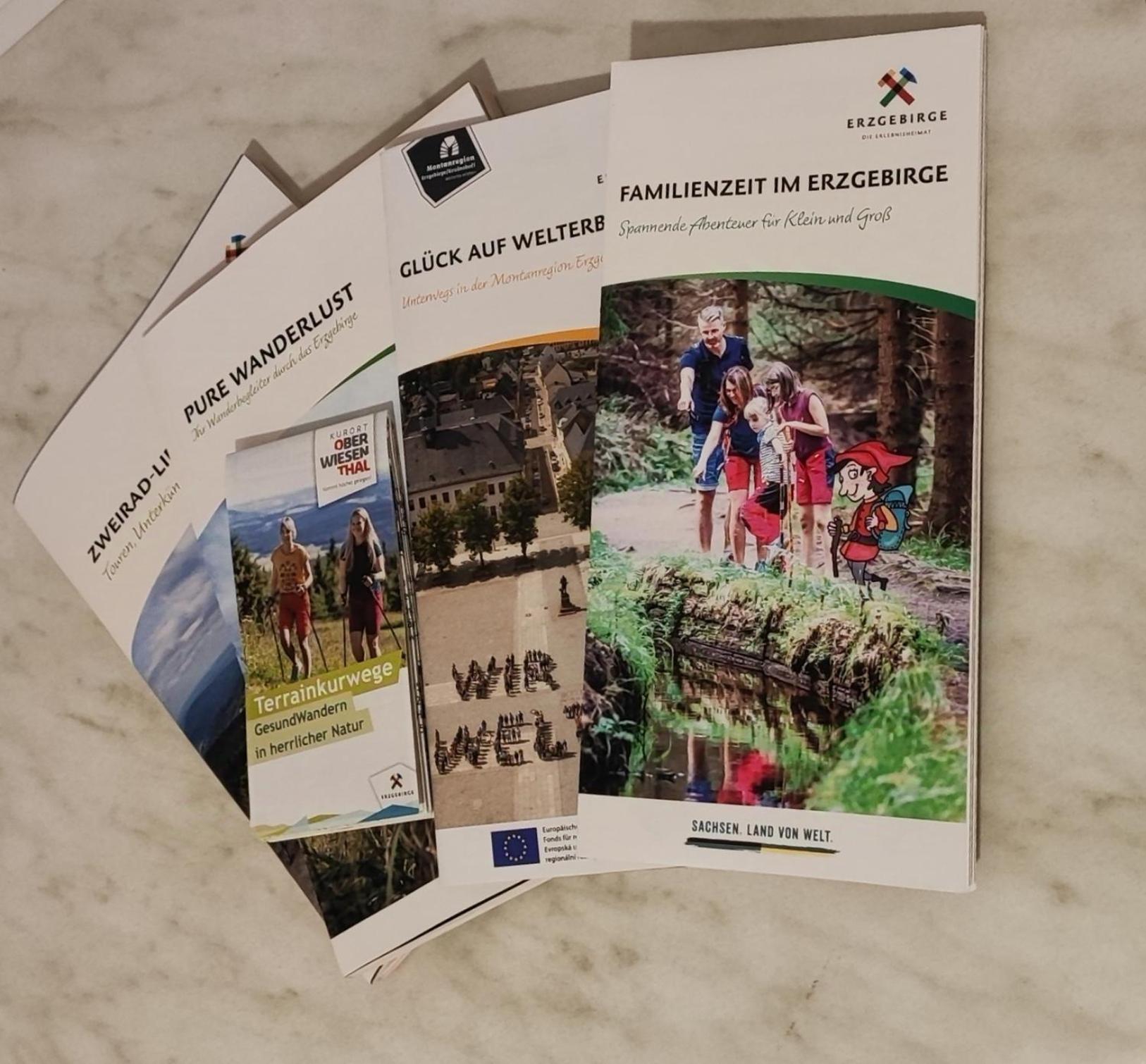 Ferienwohnungen An Der Fichtelbergbahn Cranzahl Exteriör bild